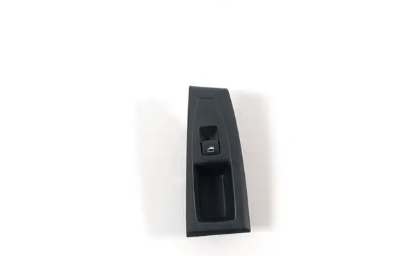 BMW 2 F46 Electric window control switch 7333901