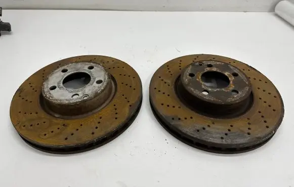 Mercedes-Benz E W212 Front brake disc