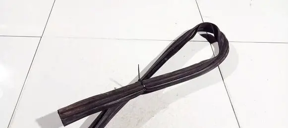 Fiat Stilo Rubber seal front coupe door 
