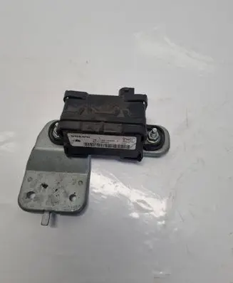 Volvo V70 ESP acceleration yaw rate sensor 10170103433 05W275 BW75G08MAR