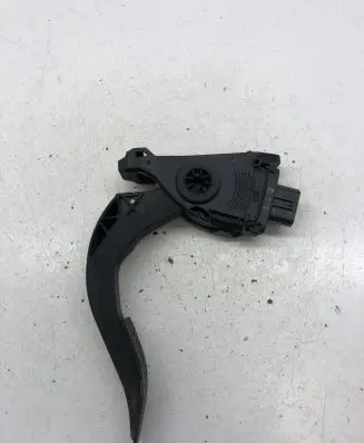 Audi A4 S4 B8 8K Accelerator throttle pedal 8K1723523 6PV00950501