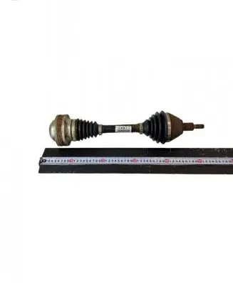 Audi A1 Front driveshaft 8r0407761s