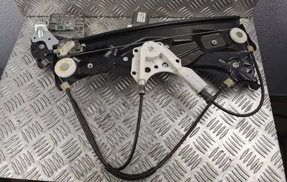 Opel Astra H Front door electric window regulator 13193245 997497103