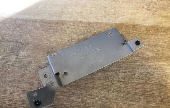 Jaguar XF X260 Holder (bracket) GX73-15K862-AC GX7315K862AC GX73-15K862