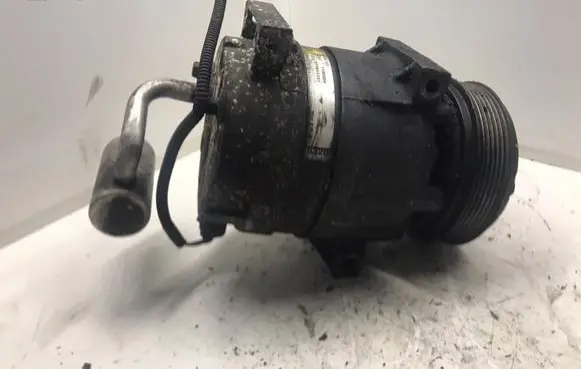 Renault Laguna II Air conditioning (A/C) compressor (pump) 8200021822