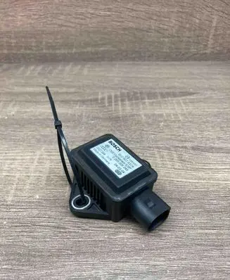 Audi A8 S8 D3 4E ESP acceleration yaw rate sensor 8E0907637A 0265005245 Used