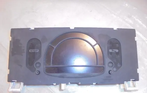 Renault Modus Speedometer (instrument cluster) 8200668080
