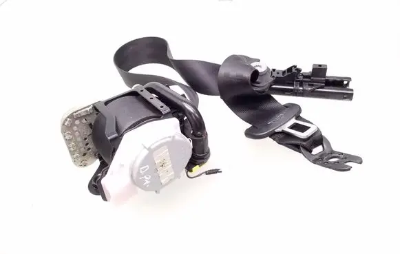 Skoda Octavia Mk3 (5E) Front seatbelt 5E0857702 8V0857819A
