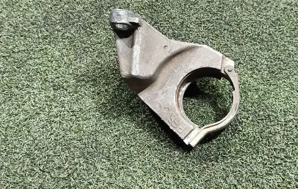 Opel Vivaro Driveshaft support bearing bracket 397743031R