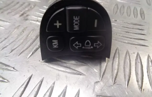 Alfa Romeo GT Light relay 7735262023