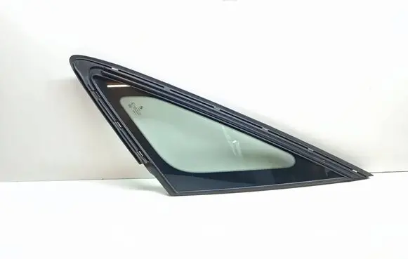 BMW 2 F46 Front door vent window glass four-door E143R001735