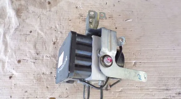Citroen C-Crosser ABS Pump 06210909863 4670A235