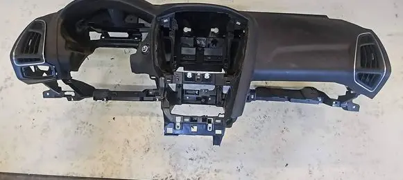 Ford Focus Dashboard 