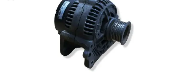 Audi A3 S3 8L Generator/alternator 32038376