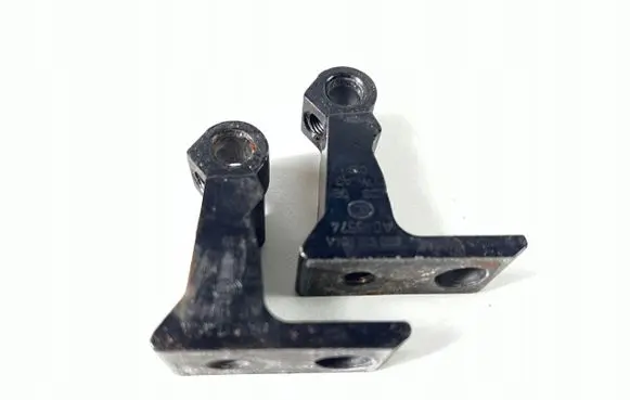 Audi Q7 4M Front door upper hinge 8S0833404A
