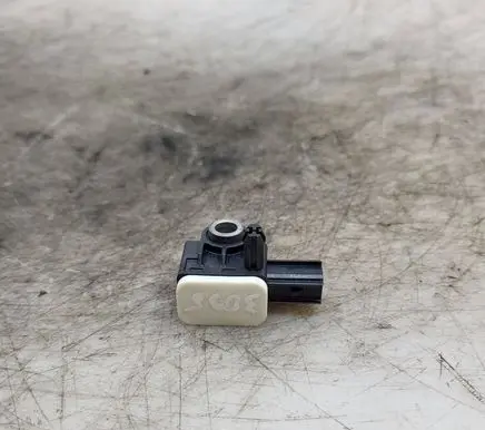 Volvo V60 Airbag deployment crash/impact sensor 31334336