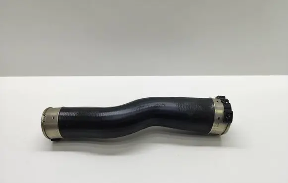 BMW 5 F10 F11 Intercooler hose/pipe 7810614 781061402 11617810614