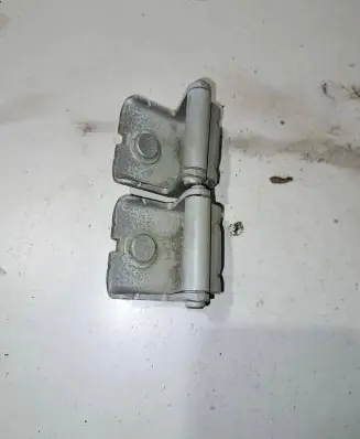 Peugeot 207 Loading door hinge set 