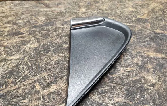 Chevrolet Trax Fender end trim 95228124