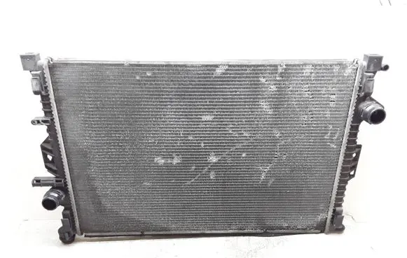 Volvo V70 Coolant radiator