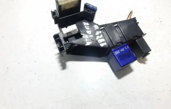 Audi A4 S4 B6 8E 8H Fuse box set