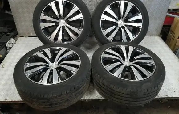 Peugeot 3008 I R17 alloy rim 