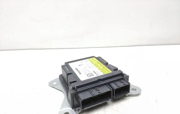 Polestar 2 Airbag control unit/module P32315772 0285015931