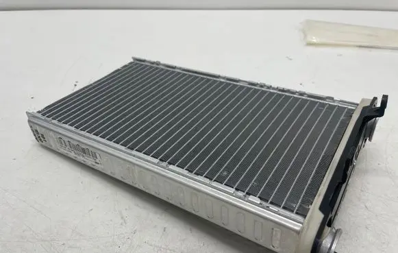 Mercedes-Benz C W205 Heater blower radiator T900181