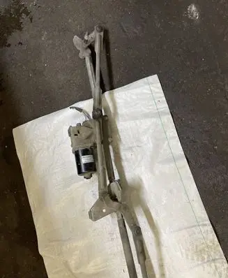 Renault Espace - Grand espace IV Front wiper linkage and motor 40463812V