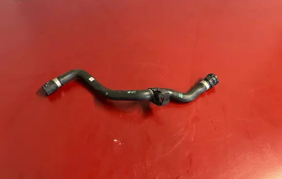 BMW iX Engine coolant pipe/hose 8833638 17128833638