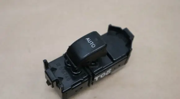 Toyota Land Cruiser (J150) Electric window control switch 8403012010 514811E00 514746