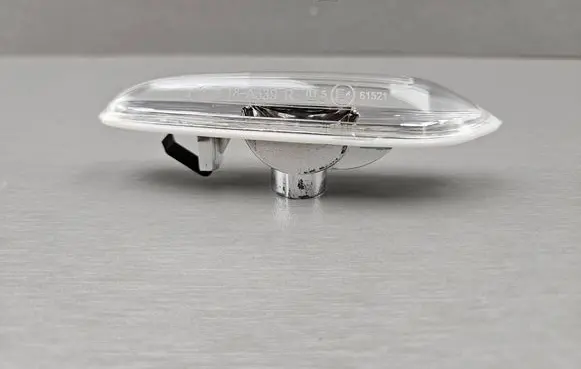 BMW 5 E60 E61 Front fender indicator light 7165742 63137165742 6923920
