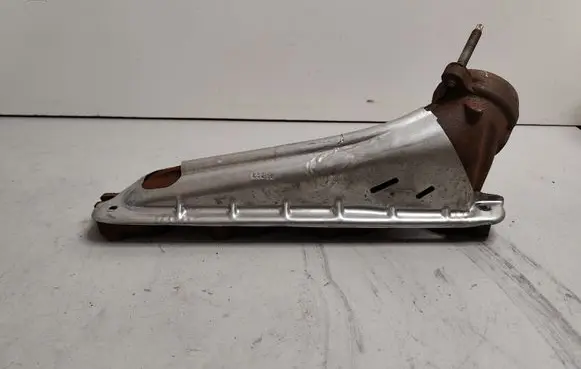 Dodge Challenger Exhaust manifold 26856 53013856AC