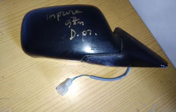 Subaru Impreza I Front door electric wing mirror 012260 5069