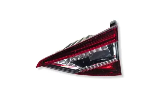 Skoda Superb B8 (3V) Tailgate rear/tail lights 3V9945308D 3V9945308E 3V9945308