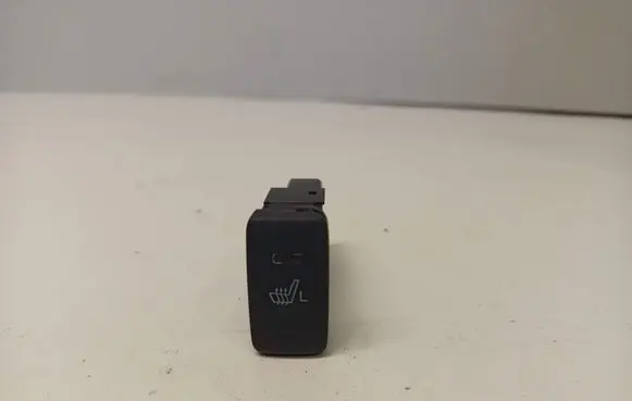 Toyota Hilux (AN10, AN20, AN30) Seat heating switch 153641