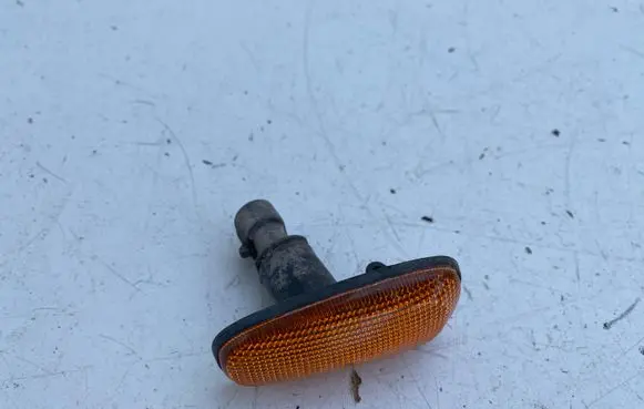 Opel Astra G Front fender indicator light