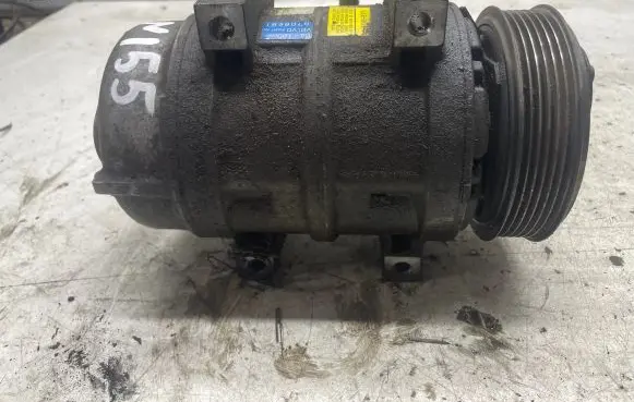Volvo V70 Air conditioning (A/C) compressor (pump) 8708581