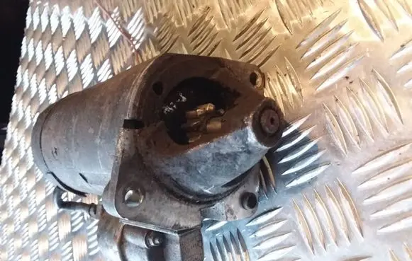 Alfa Romeo 156 Starter motor 63114010