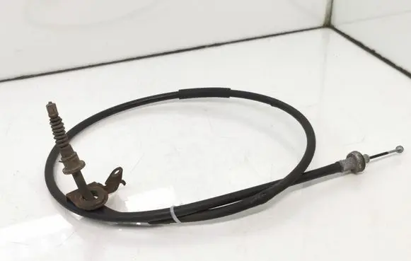 Handbrake/parking brake wiring cable