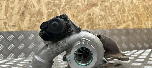 Audi A3 8Y Turbo 05E145702L 0600208 B0001