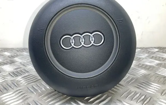 Audi TT TTS Mk2 Steering wheel airbag 8J0880201H