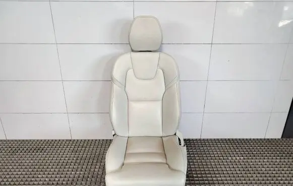 Volvo XC60 Front driver seat