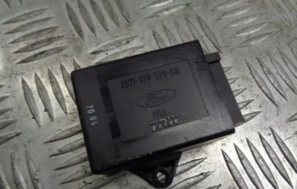 Ford Mondeo Mk III Light module LCM 3S7T-170539-AB