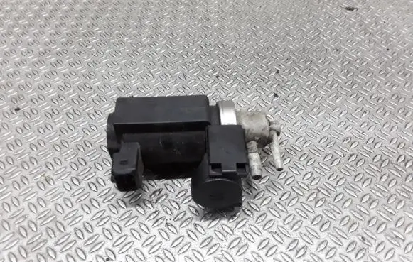 Renault Scenic II - Grand scenic II Turbo solenoid valve 8200270151