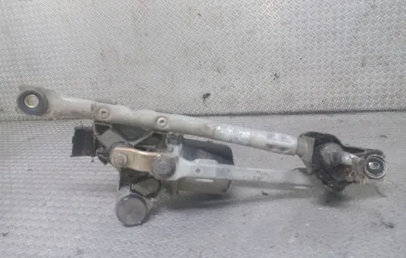 Peugeot 107 Front wiper linkage and motor