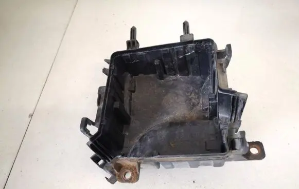 Renault Megane III Fuse box cover 284b100002r