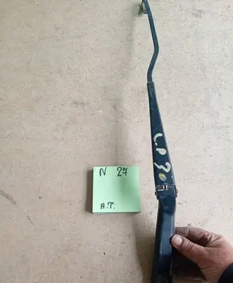 Peugeot 307 Front wiper blade arm 4567896