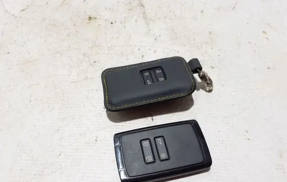 Dacia Duster Ignition key/card 285C77307R