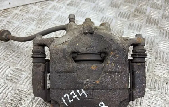 Front brake caliper